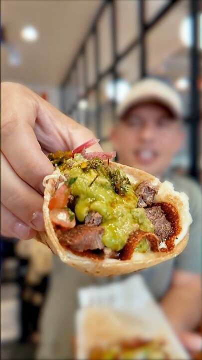 Taco de chorizo de la casa